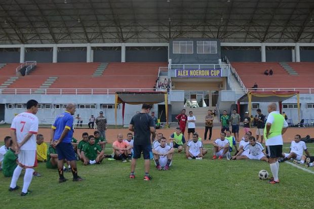 Vijay Senang Bela Timnas...