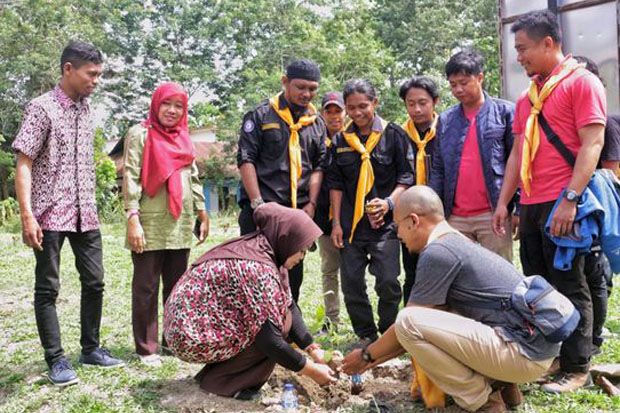 Hutan di Sultra Kritis,...