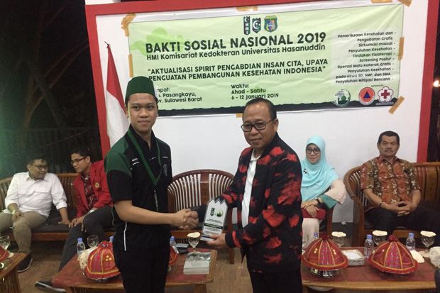 Bupati Agus Sambut Hangat...