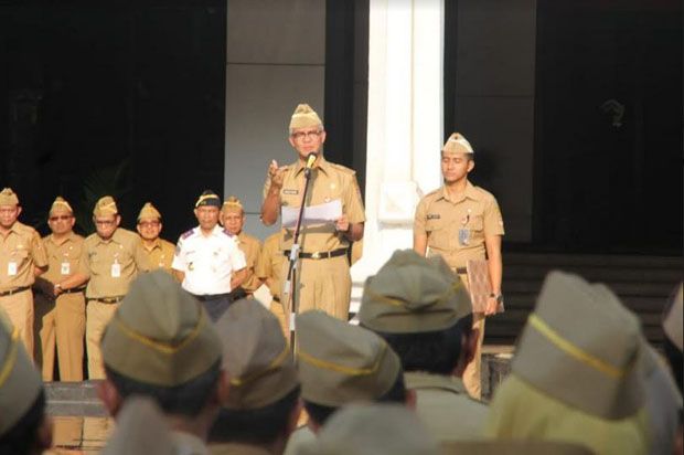 Ganjar Ngamuk, 7 ASN...