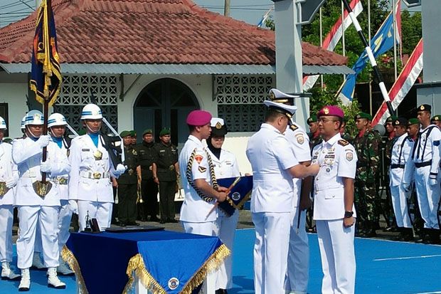 Letkol (Mar) Bambang...