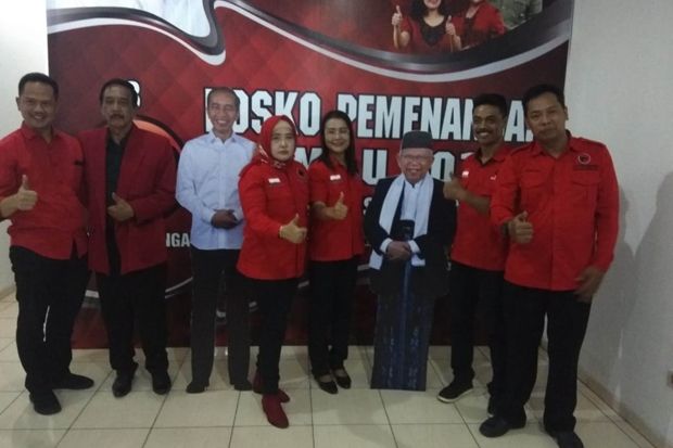 Berlomba Bangun Posko...