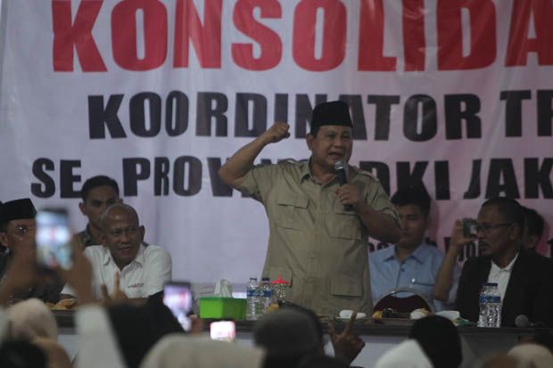 Prabowo-Sandi Gelar...