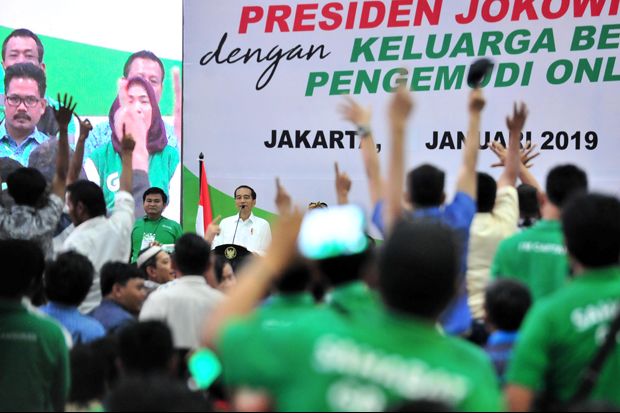 Pengemudi Ojek Online...