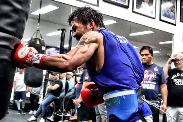 Jelang vs Broner, Pacquiao...
