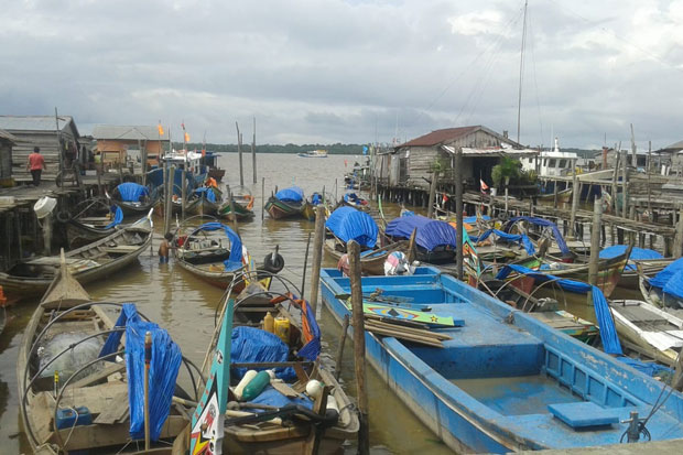 Angin Kencang dan Gelombang...