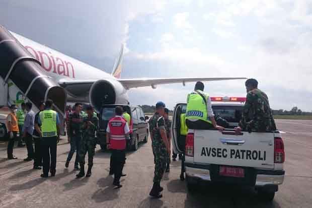 Awak Pesawat Ethiopian...