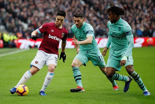 Pelatih Arsenal Soroti...