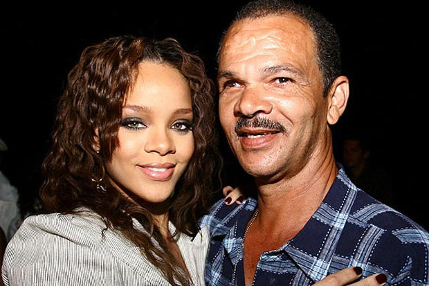 Gara-Gara Fenty, Rihanna...