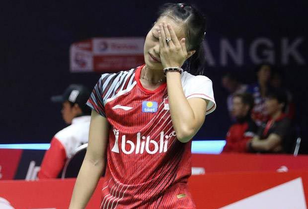 Fitriani Tumbang, Tunggal...