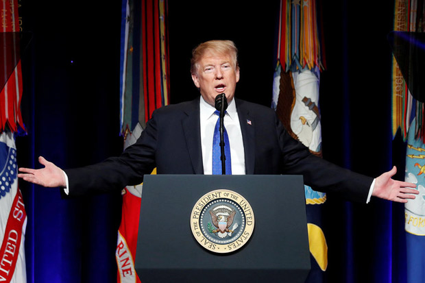 Trump Berniat Sebar...