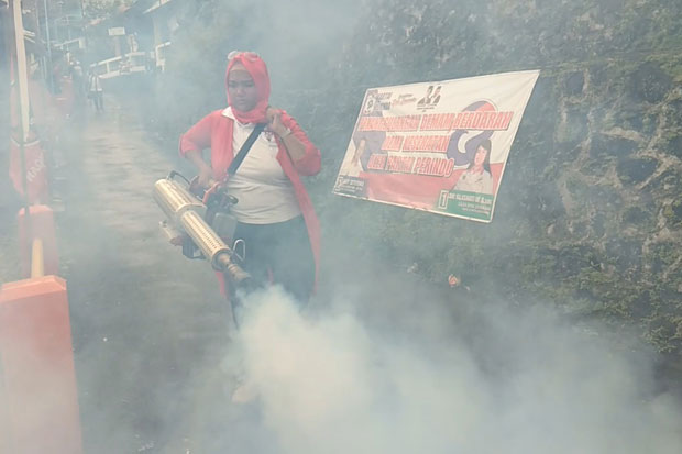 Hujan, 3 Caleg Perempuan...