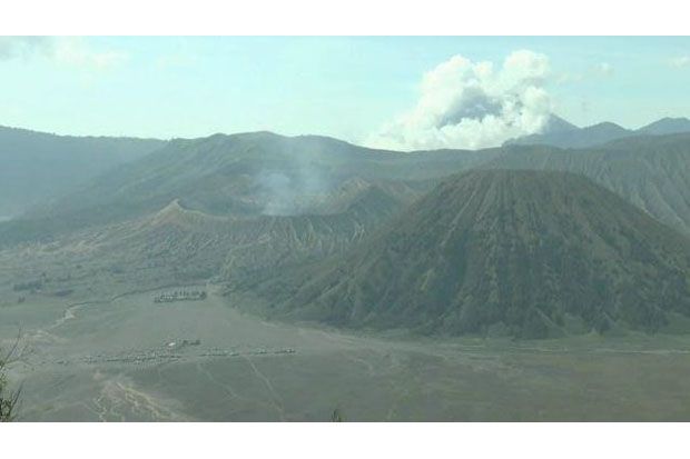 Aktivitas Gunung Bromo...