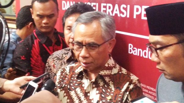OJK Ingatkan Masyarakat...