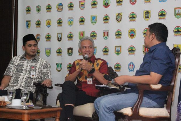 Ustaz dan Guru Madrasah...