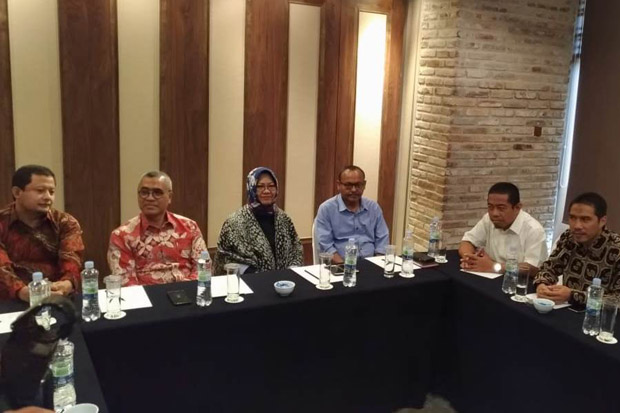 PKS-Gerindra Gelar Pertemuan...