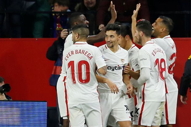Pelatih Sevilla Makin...