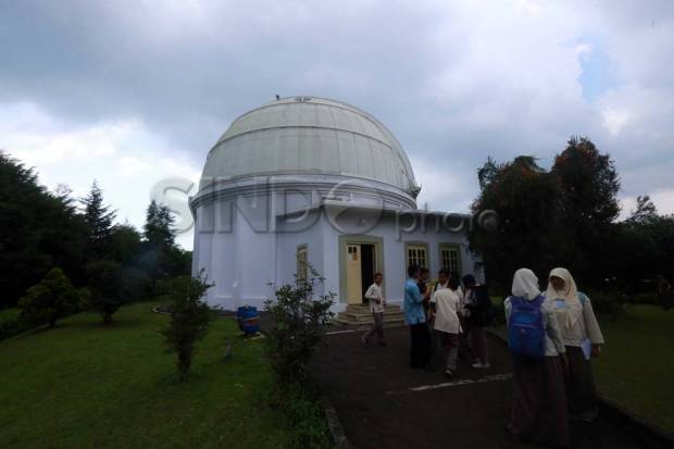 Belajar Astronomi dengan...