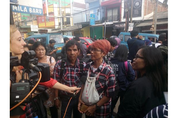 Jelang Ahok Bebas, Karangan...