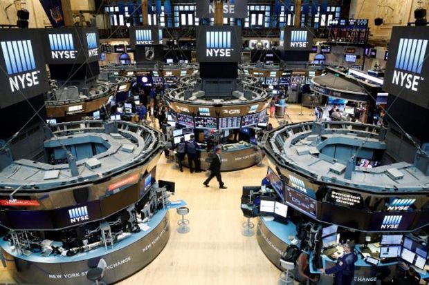 Wall Street Naik Tipis...