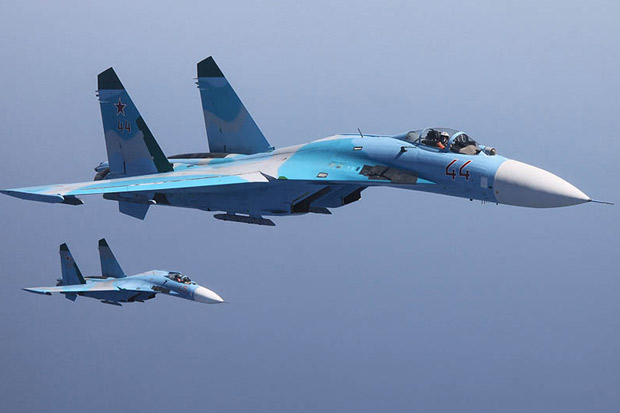 Jet Su-27 Rusia Cegat...