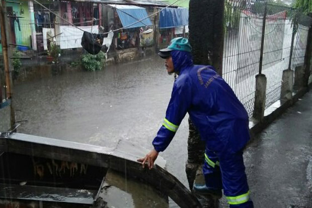 Diguyur Hujan Semalaman,...