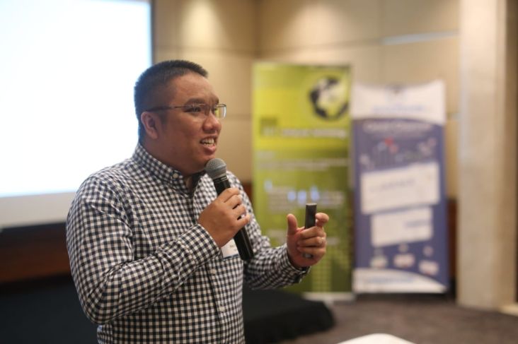 Chatbot Tingkatkan Pengalaman...