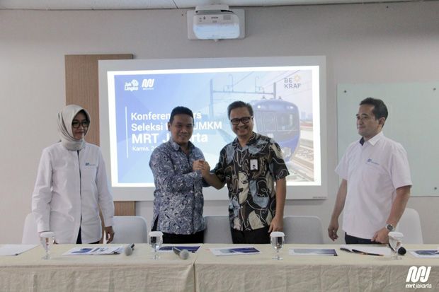 MRT Jakarta Siapkan...