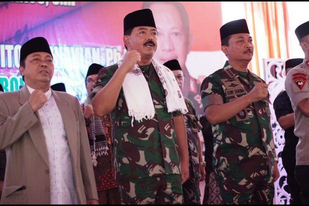 Panglima TNI: Perbedaan...