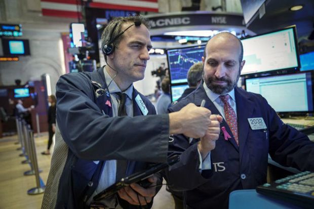 Wall Street Melambung...
