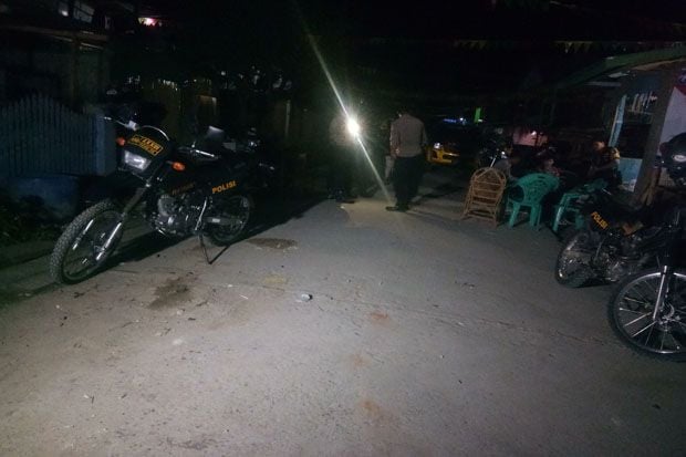 Bentrokan Berdarah di...