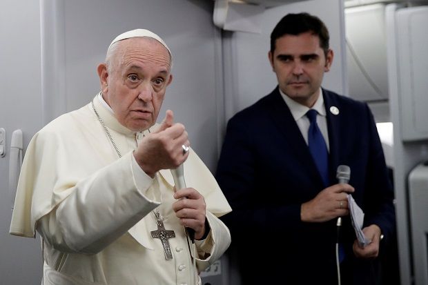 Paus Franciskus Khawatir...