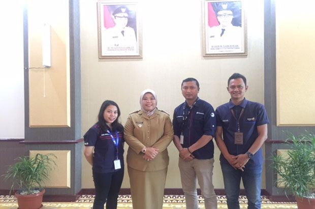 Bupati Kobar Nurhidayah:...