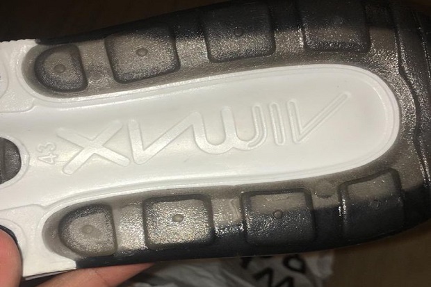 Logo di Sol Sepatu Mirip...