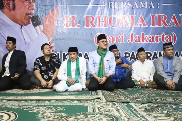 Ketum PAN dan Rhoma...