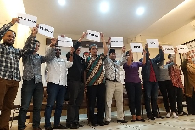 Organisasi Pemantau...