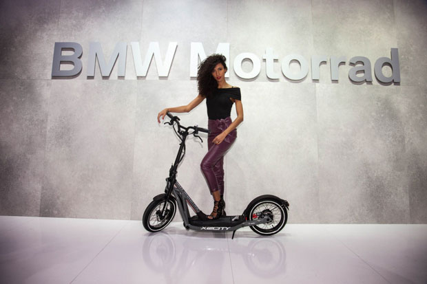 BMW Perkenalkan Skuter...