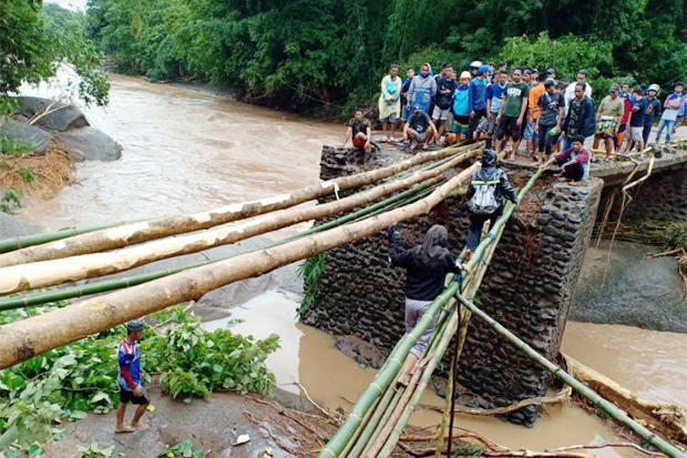 Longsor di Gowa, 1 Korban...