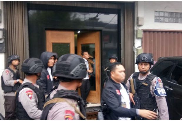Polda Sita 4 Komputer...