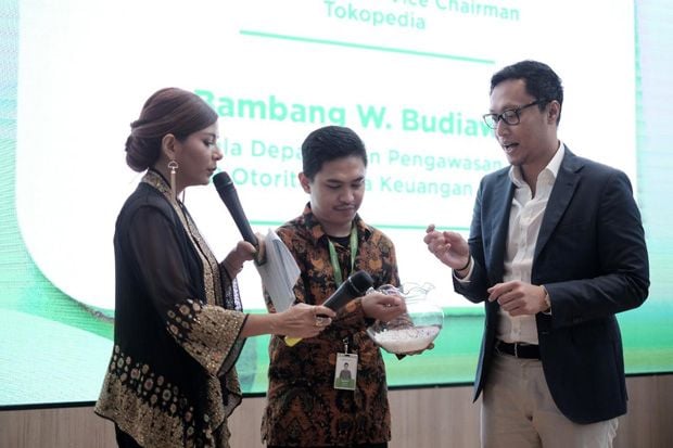 Pegadaian Gandeng e-Commerce...