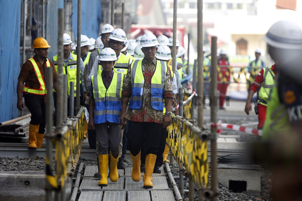 Groundbreaking Molor,...