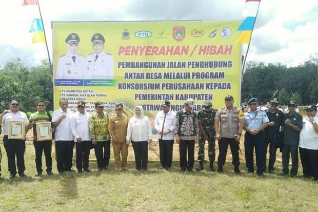 Pemkab Kobar Terima...