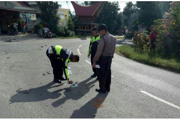Tabrakan Maut di Toraja,...