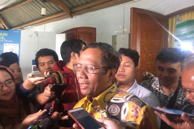 Mahfud MD Sebut Demokrasi...
