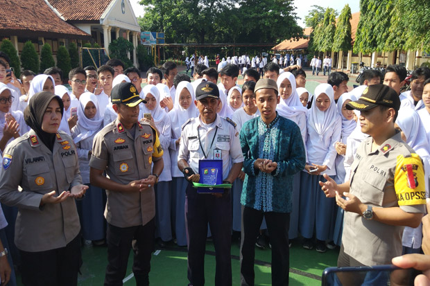 Menginspirasi, Polres...