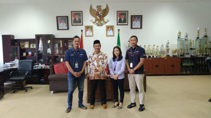 Bupati Seruyan Yulhaidir...
