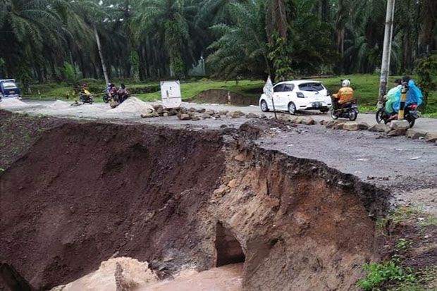 Ruas Jalan Pematangsiantar-Tanah...