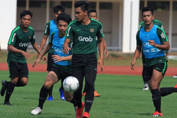 Dua Kali Uji Coba, Timnas...