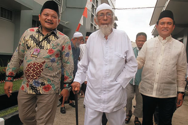 Yusril Tegaskan Pembebasan...