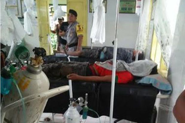 Pasang Tiang Telepon,...